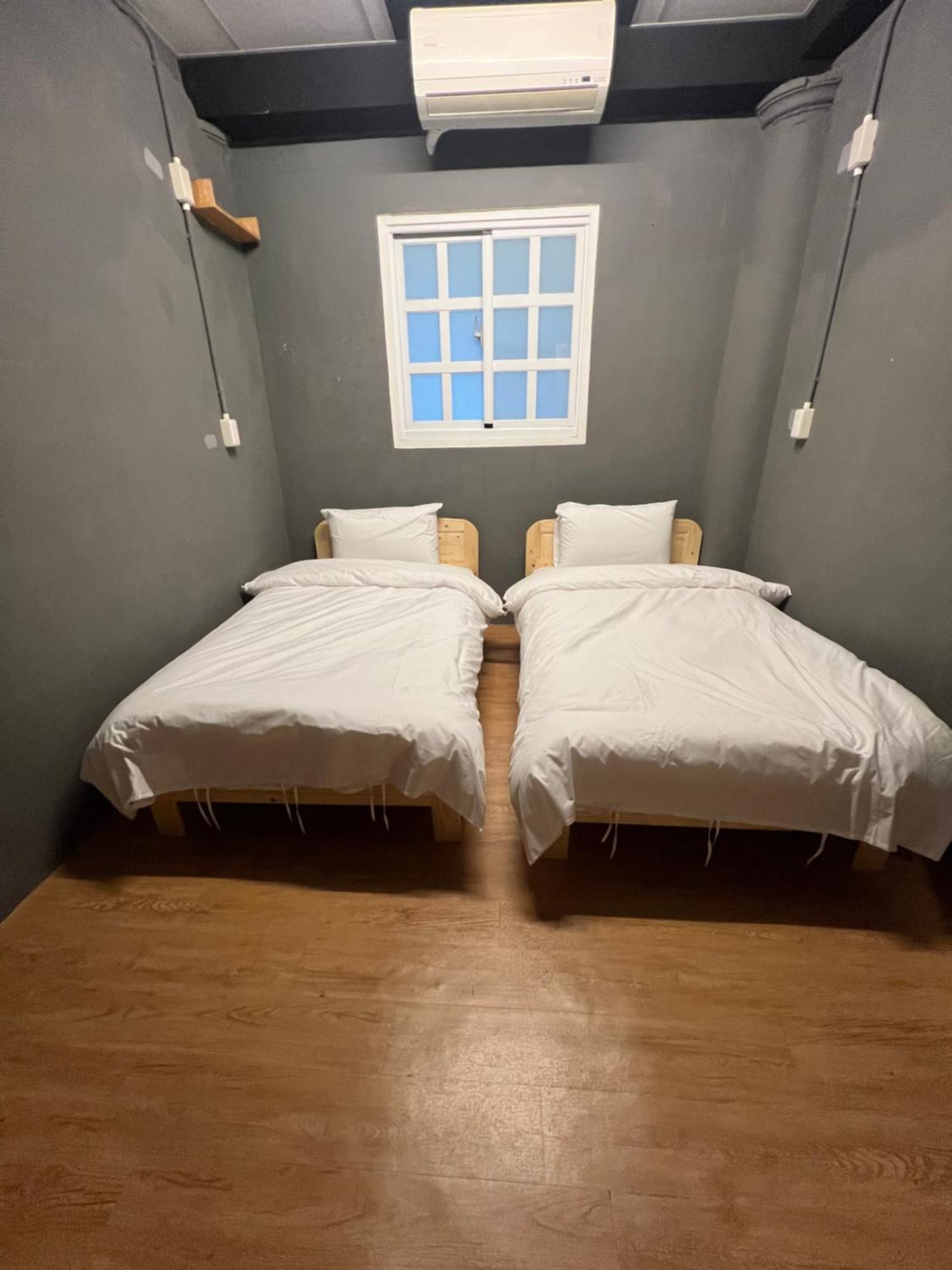 Mu-In Hotel Каосюн Екстериор снимка