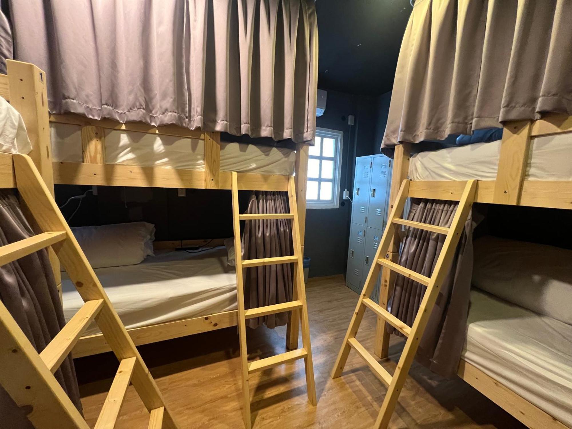 Mu-In Hotel Каосюн Екстериор снимка