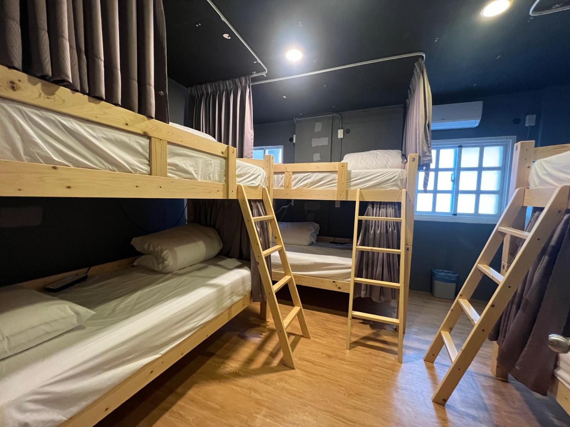 Mu-In Hotel Каосюн Екстериор снимка